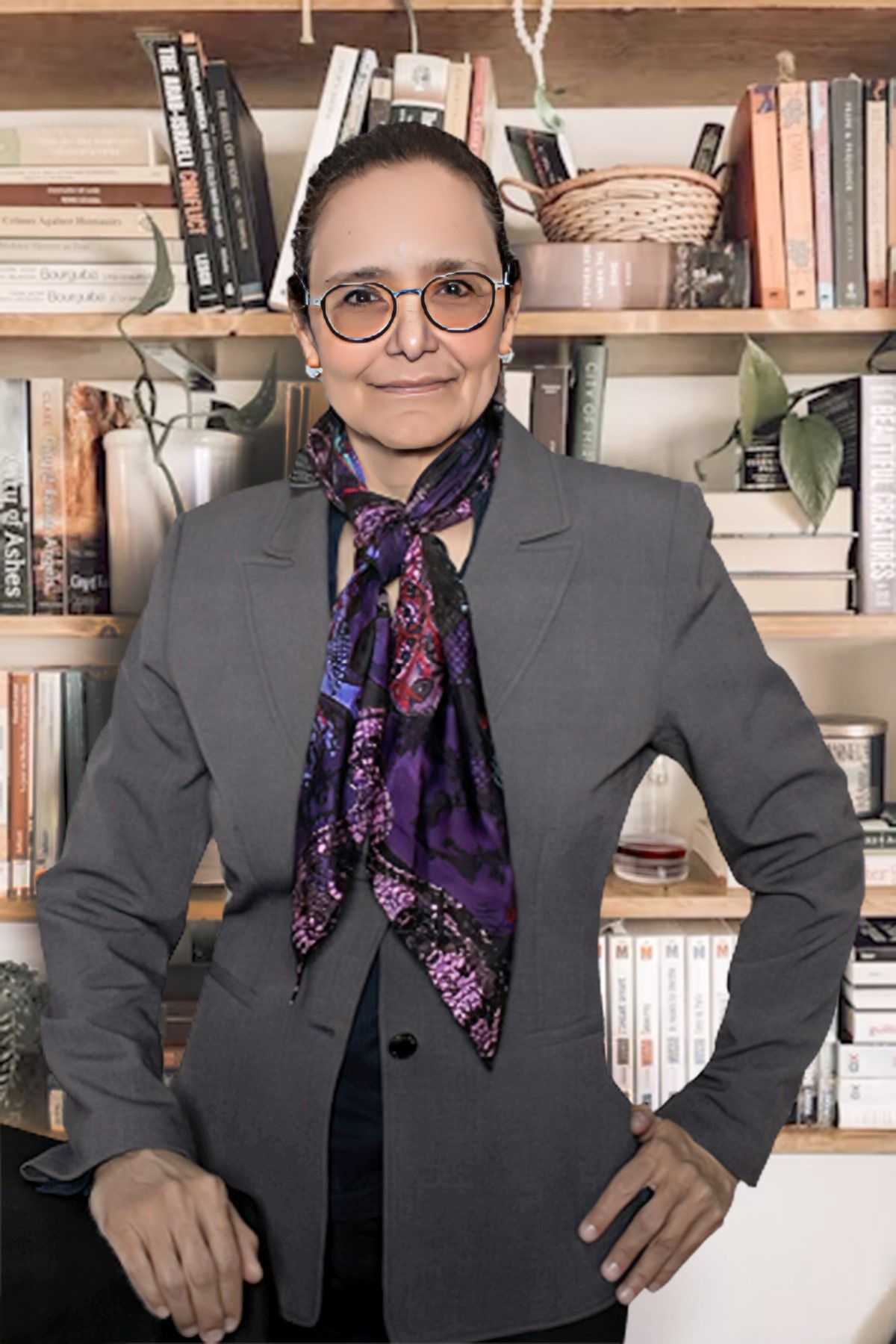 Isabel Alvarado-Cabrero